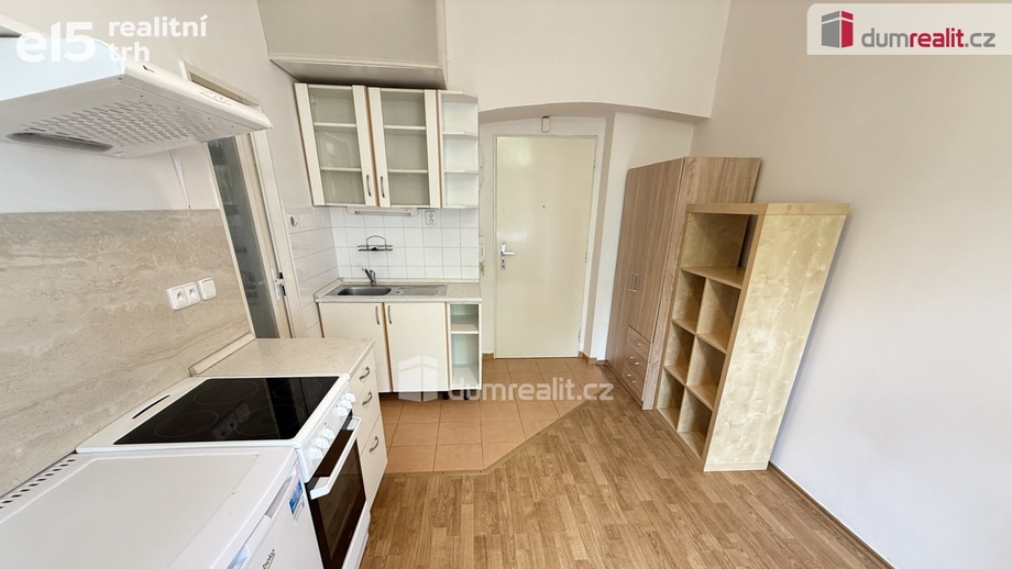 Pronájem byty 2+kk, 35 m² - Praha - Smíchov