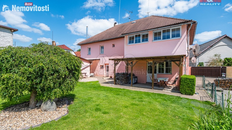 Prodej rodinného domu 310 m², Netvořice