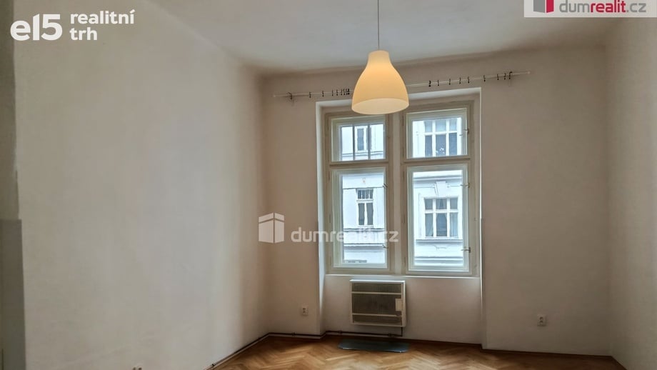 Pronájem byty 1+kk, 27 m² - Praha - Vršovice