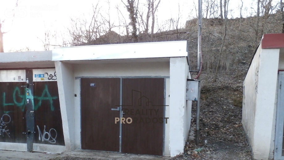 Pronájem garáže, 17 m² - Znojmo