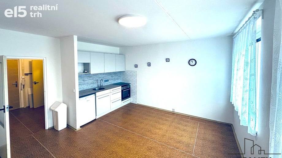 Pronájem byty 1+kk, 32 m² - Brno-Bohunice