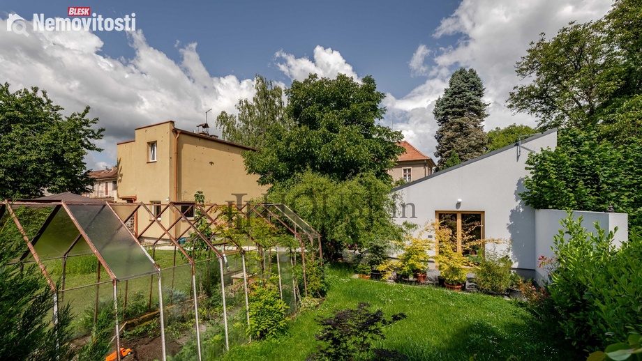 Prodej rodinného domu 215 m², Dobřichovice