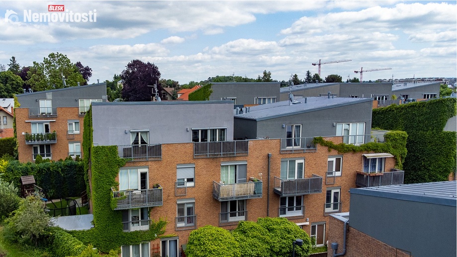 Prodej bytu 3+kk 90 m², Praha 10