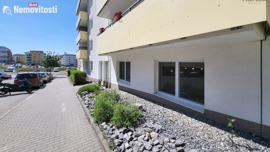 Prodej bytu 1+kk 68 m², Brno - Žebětín