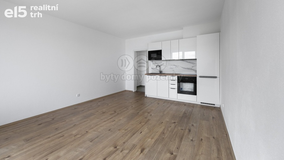 Pronájem byty 1+kk, 36 m² - Plzeň - Újezd
