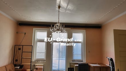 Prodej rodinného domu 800 m², Velký Šenov