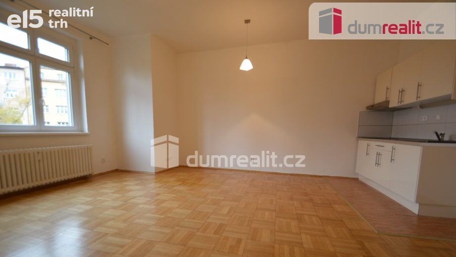 Pronájem byty 2+kk, 67 m² - Praha - Dejvice