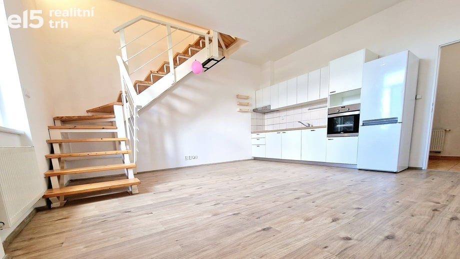 Pronájem byty 3+kk, 78 m² - Brno-střed