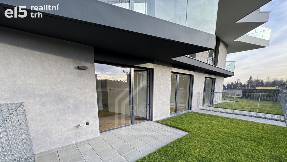 Pronájem byty 2+kk, 50 m² - Praha