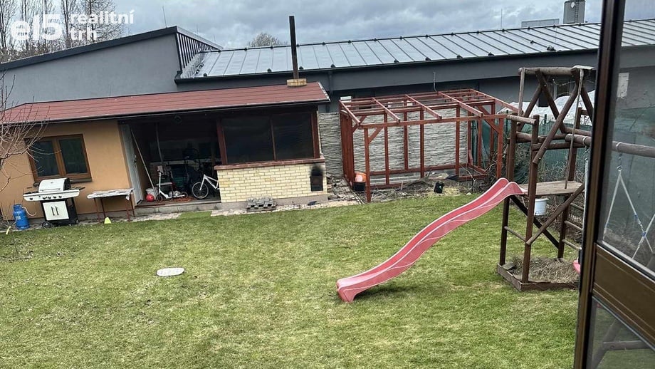 Prodej rodinné domy, 200 m² - Nové Strašecí