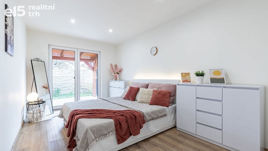Prodej rodinné domy, 124 m² - Drnholec