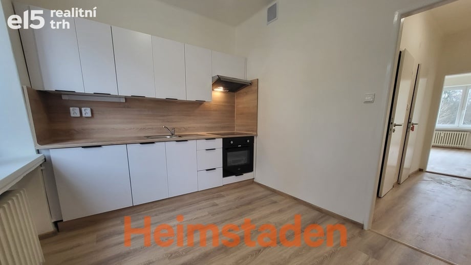 Pronájem byty 2+1, 54 m² - Havířov - Město