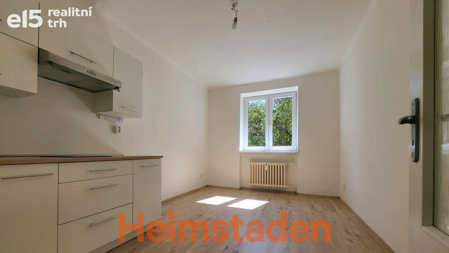 Pronájem byty 1+kk, 17 m² - Havířov - Město