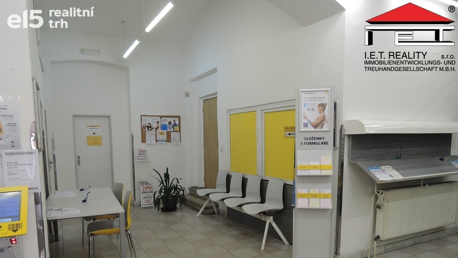 Pronájem obchodní prostory, 270 m² - Praha - Nusle