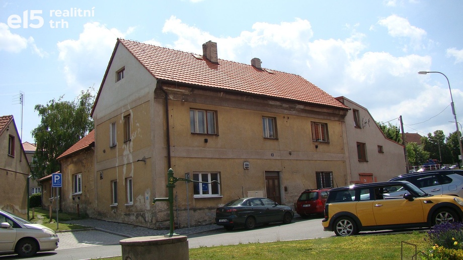 Pronájem byty 2+kk, 70 m² - Smečno