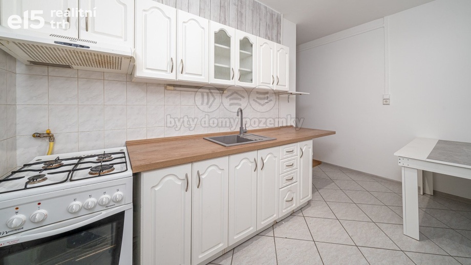 Pronájem byty 3+1, 72 m² - Olomouc - Nové Sady