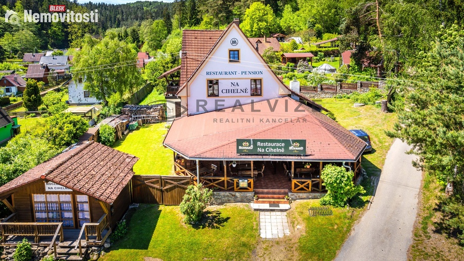 Prodej nemovitosti pro ubytování 250 m², Větřní - Nahořany