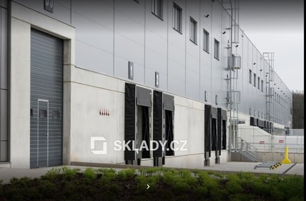 Pronájem skladu 5 000 m², Senec, Slovensko