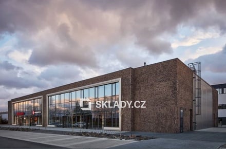 Pronájem obchodního prostoru 260 m², Říčany