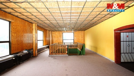 Pronájem obchodního prostoru 450 m², Hradec Králové - Pražské Předměstí