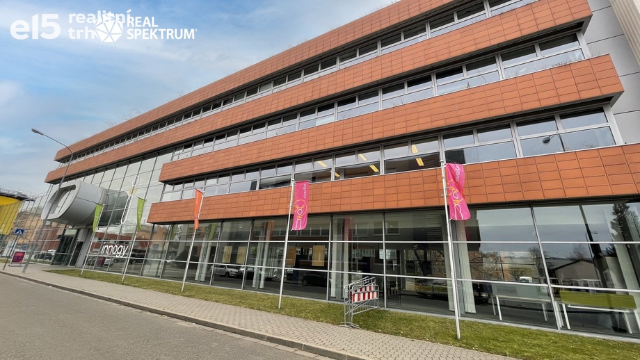 Pronájem kanceláře, 450 m² - Brno - Zábrdovice