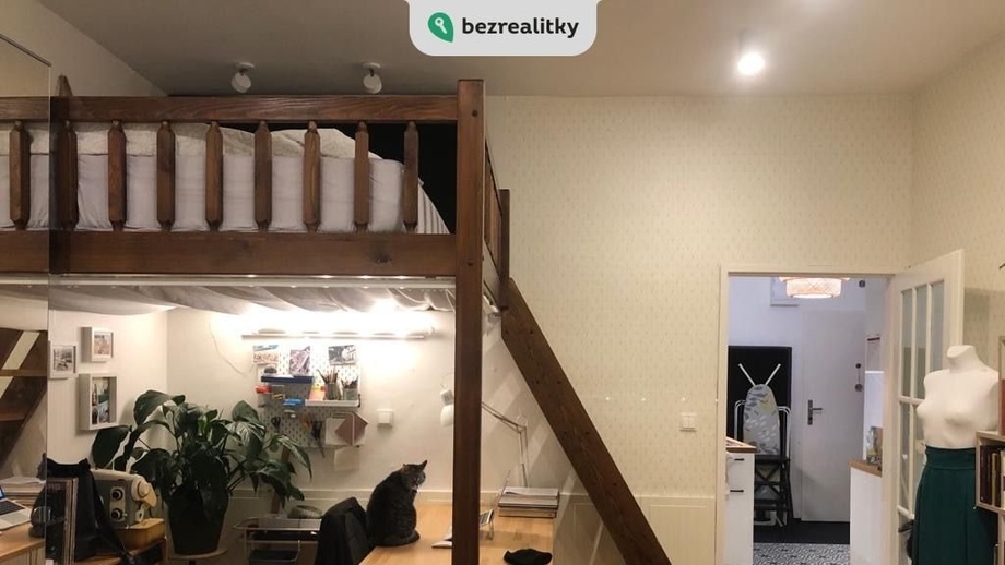 Prodej bytu 1+1 35 m², Praha - Bubeneč