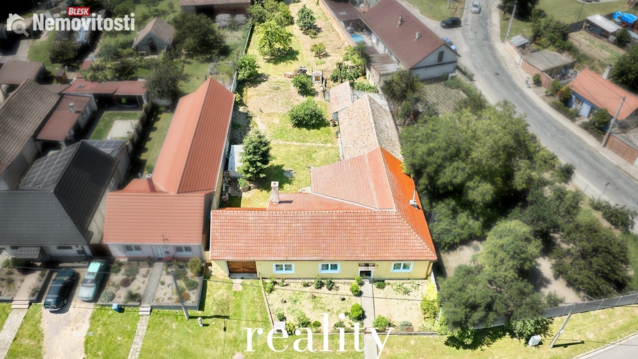 Prodej rodinného domu 226 m², Borotice