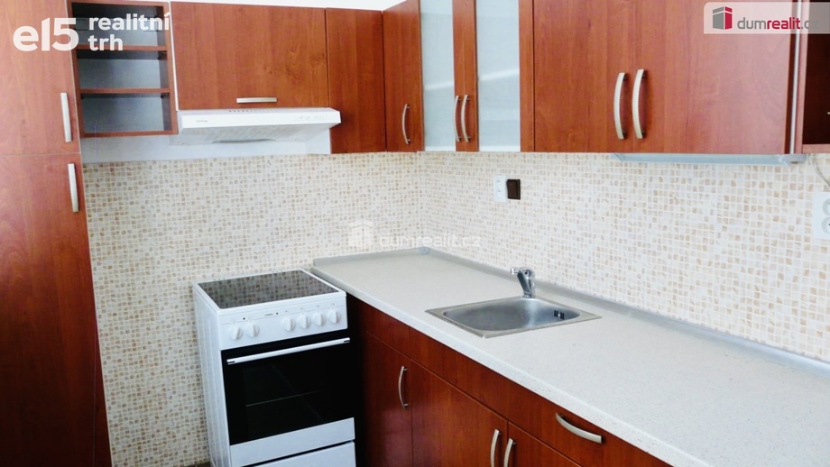 Pronájem byty 2+1, 52 m² - Benešov