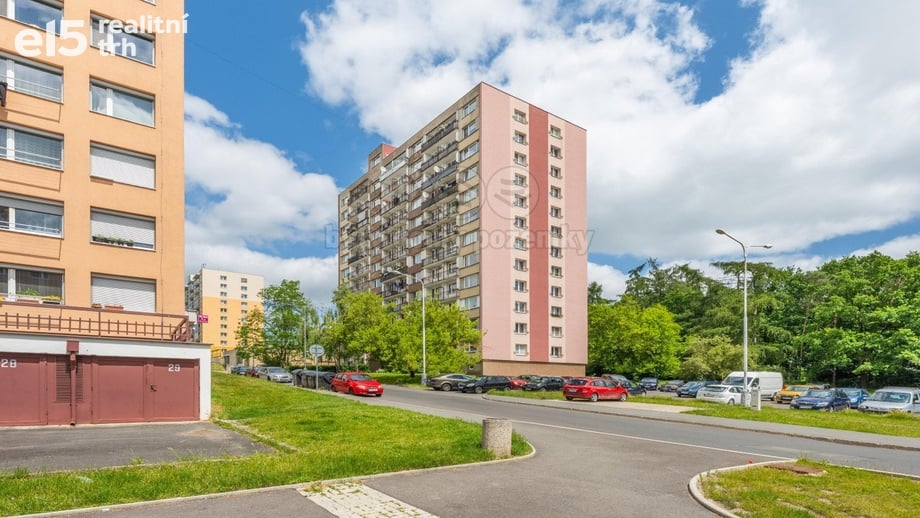 Prodej byty 2+1, 60 m² - Kladno - Kročehlavy