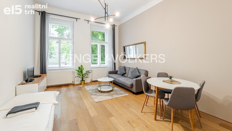 Prodej byty 2+kk, 52 m² - Praha - Karlín