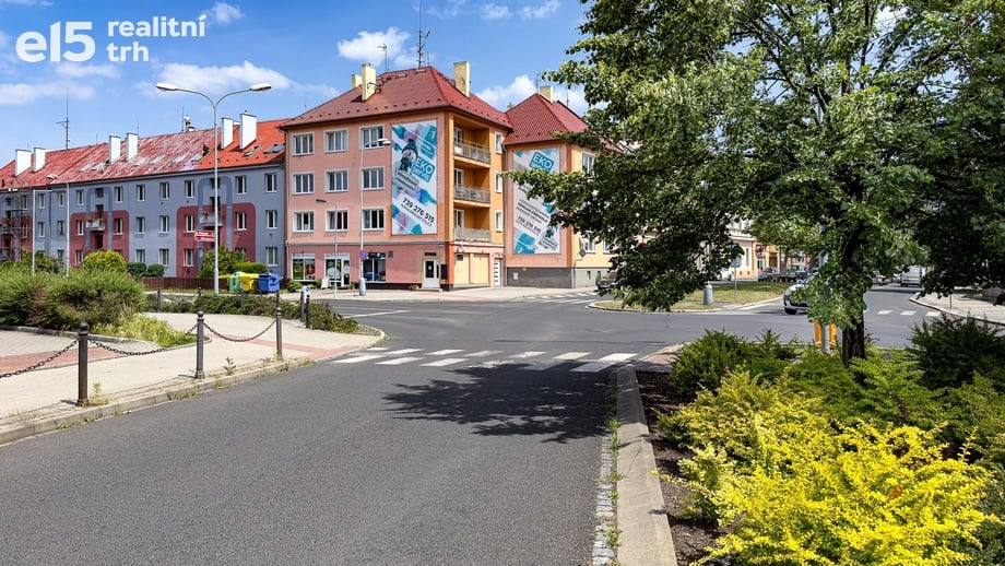 Pronájem byty 2+1, 48 m² - Chomutov