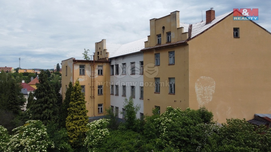 Prodej činžovního domu 1 000 m², Fulnek