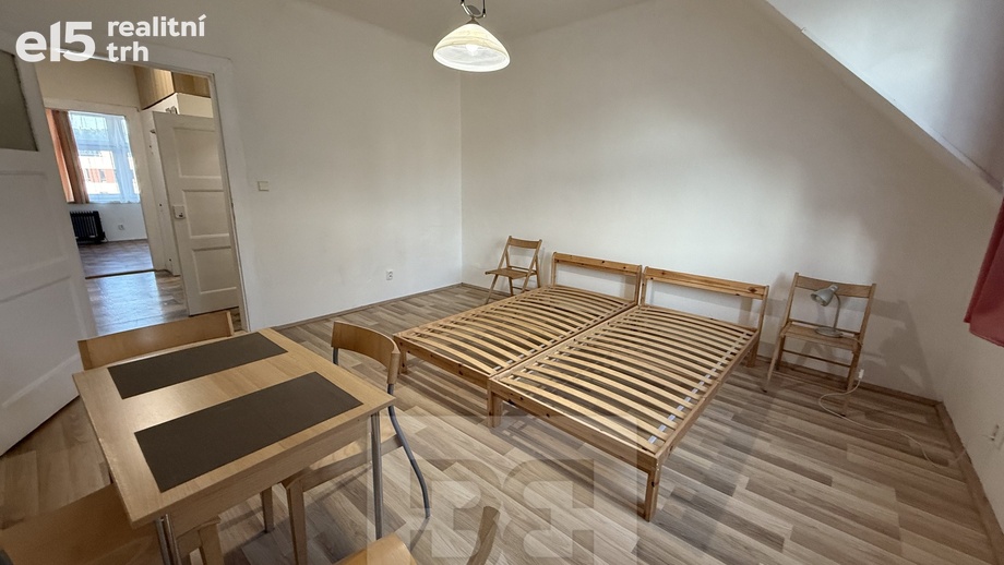 Pronájem byty 2+1, 46 m² - Praha - Košíře