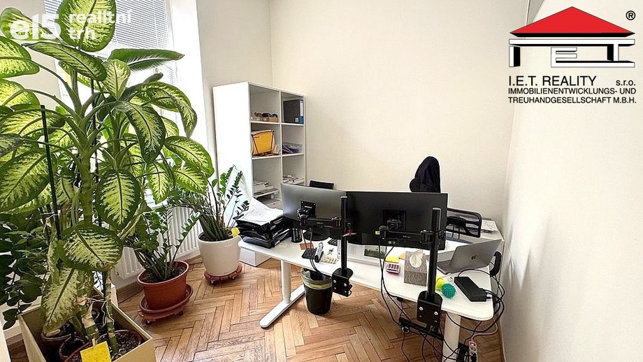 Pronájem kanceláře, 107 m² - Brno-město