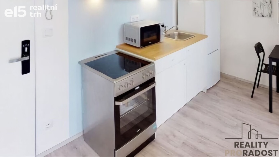 Pronájem byty 2+1, 33 m² - Brno-střed