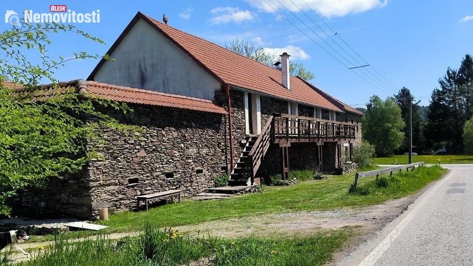 Prodej rodinného domu 520 m², Malšín - Ostrov na Šumavě