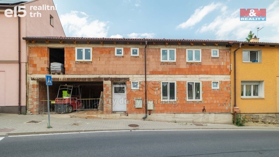 Prodej rodinné domy, 232 m² - Dobrovice