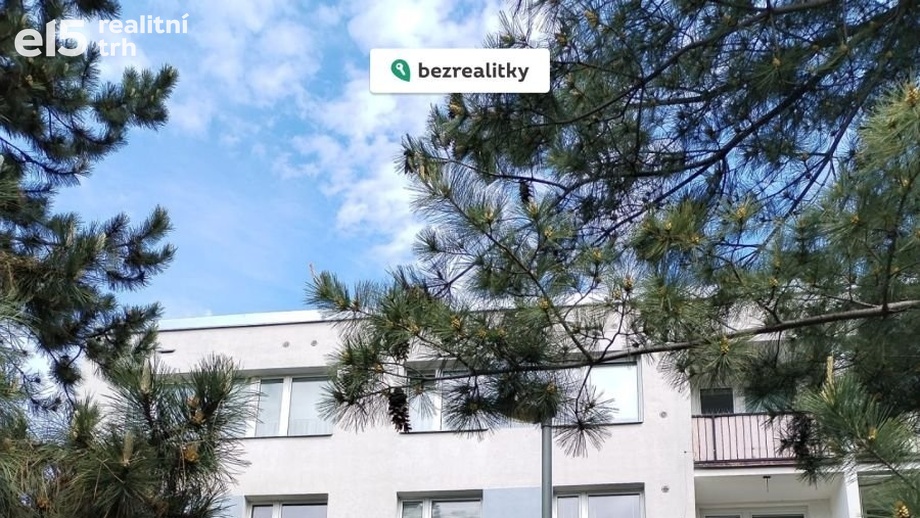 Prodej byty 4+1, 75 m² - Praha - Háje