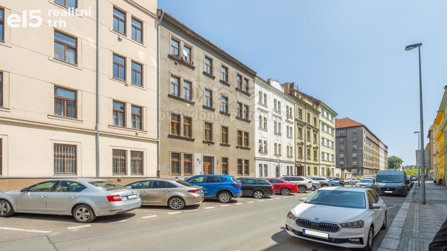 Prodej byty 2+1, 56 m² - Praha - Nusle