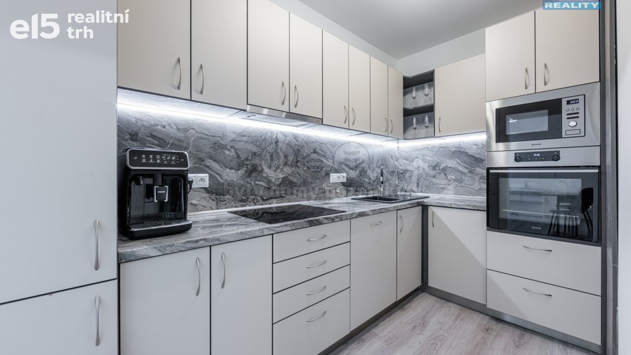 Prodej byty 2+kk, 56 m² - Zbůch
