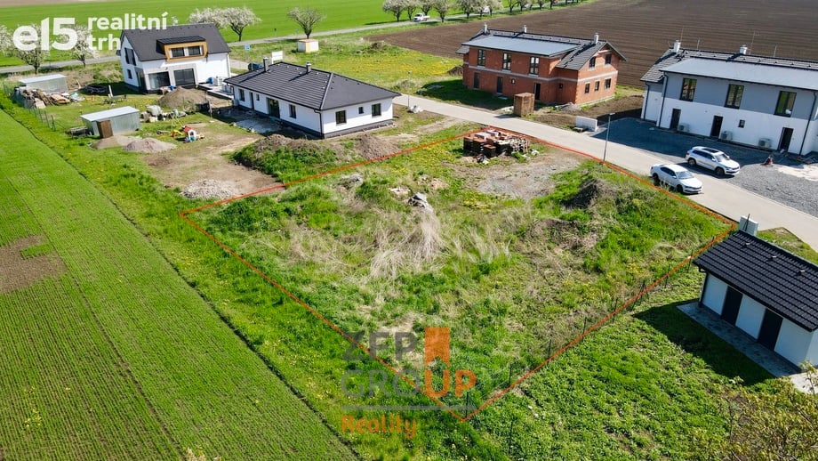 Prodej pozemky pro bydlení, 906 m² - Dubany