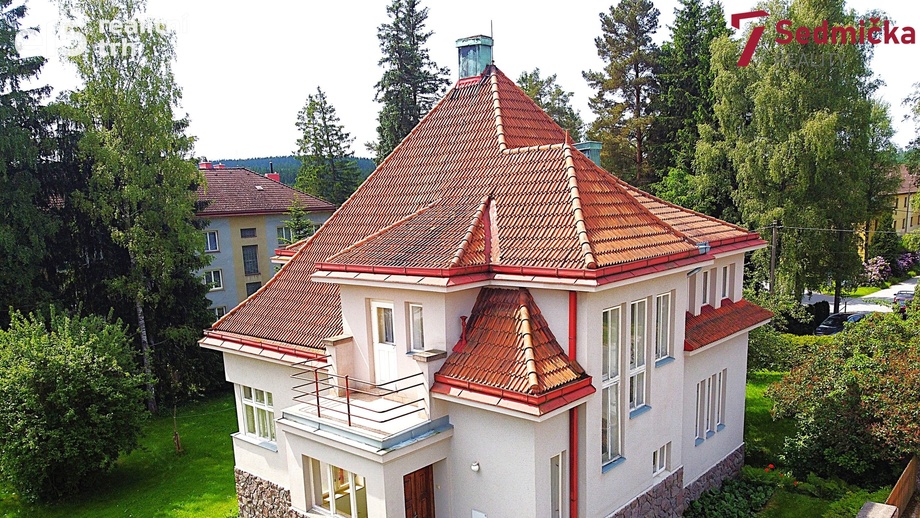Prodej rodinné domy, 210 m² - Svratka