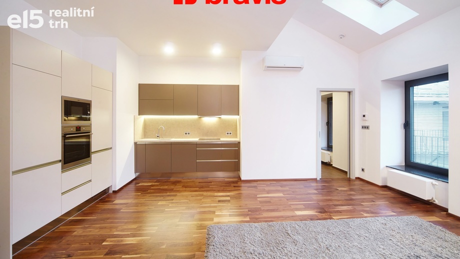 Pronájem byty 2+kk, 69 m² - Brno-město