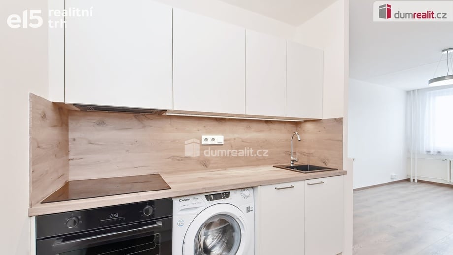 Pronájem byty 2+kk, 43 m² - Praha - Hloubětín