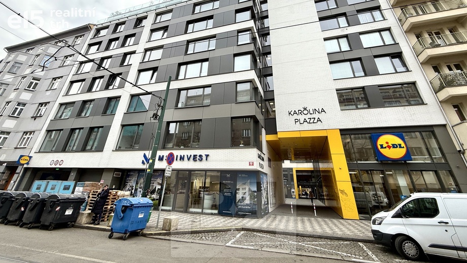 Pronájem byty 1+kk, 40 m² - Praha - Karlín