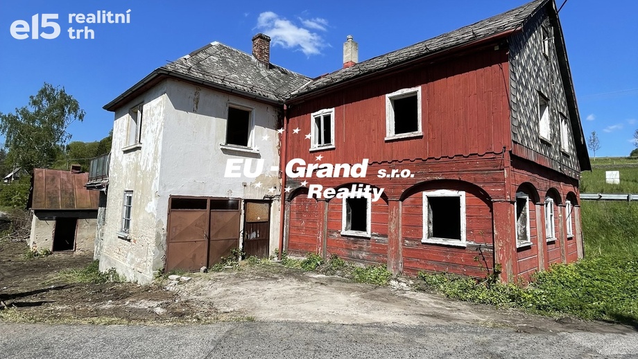 Prodej rodinného domu 318 m², Dolní Podluží