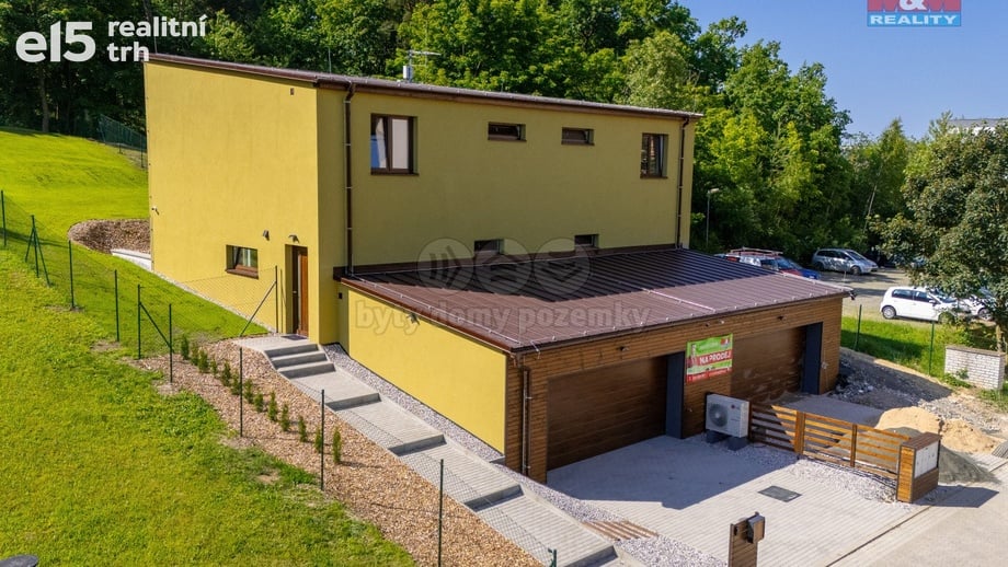 Prodej rodinné domy, 142 m² - Milovice - Mladá