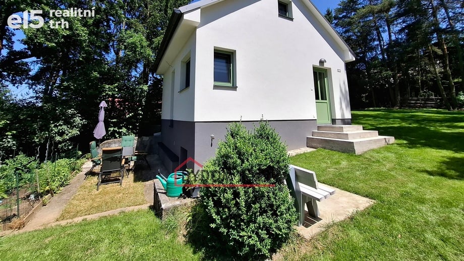 Prodej chalupa, 37 m² - Hradec