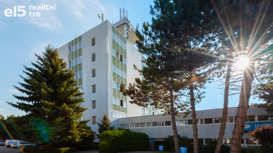 Pronájem kanceláře, 86 m² - Praha - Čakovice