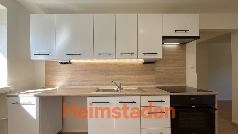 Pronájem byty 2+1, 54 m² - Havířov - Město